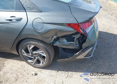 2025 Hyundai Elantra Sel Sport z USA, uszkodzony, nr VIN KMHLM4DG2SU021004